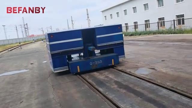 公鐵兩用牽引車換軌演示